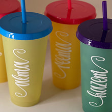Load image into Gallery viewer, Colour Changing Cups