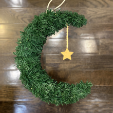Load image into Gallery viewer, Crescent Wreath