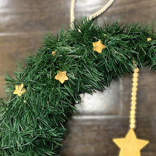 Load image into Gallery viewer, Crescent Wreath with Stars
